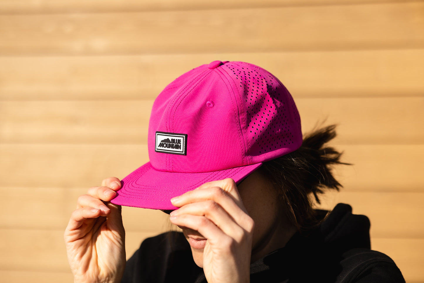 Logo Flow Hat
